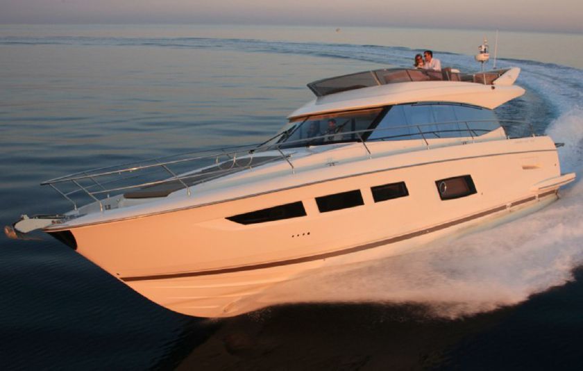 2013 Prestige Yachts 550 Flybridge