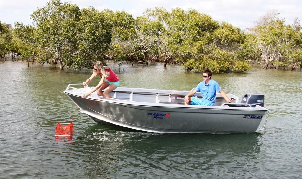 2022 Sea Jay Boats Magnum X Pack 2