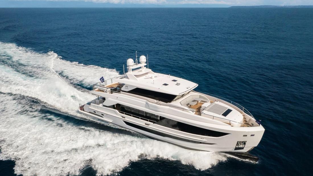 2022 Horizon Yacht FD90