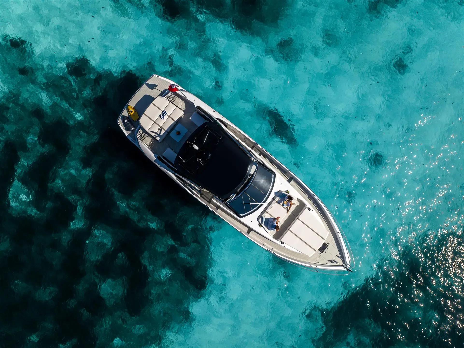 2023 Sunseeker Superhawk 55