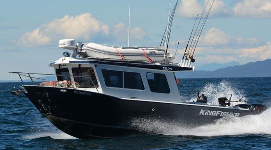 2022 KingFisher Boats 2625 Coastal Express