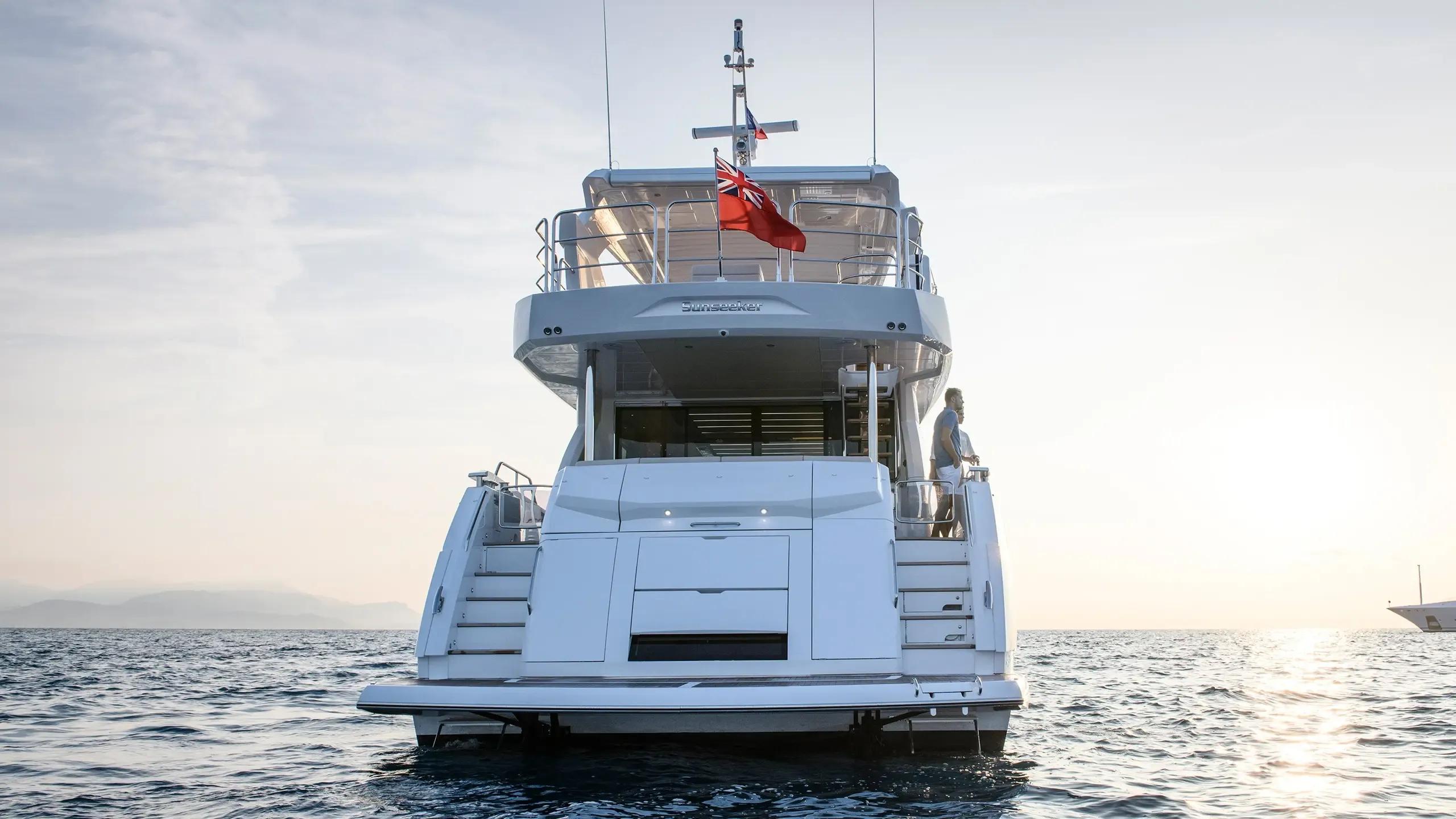 2020 Sunseeker 76 Yacht