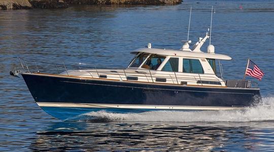 2022 Sabre Yachts Salon Express