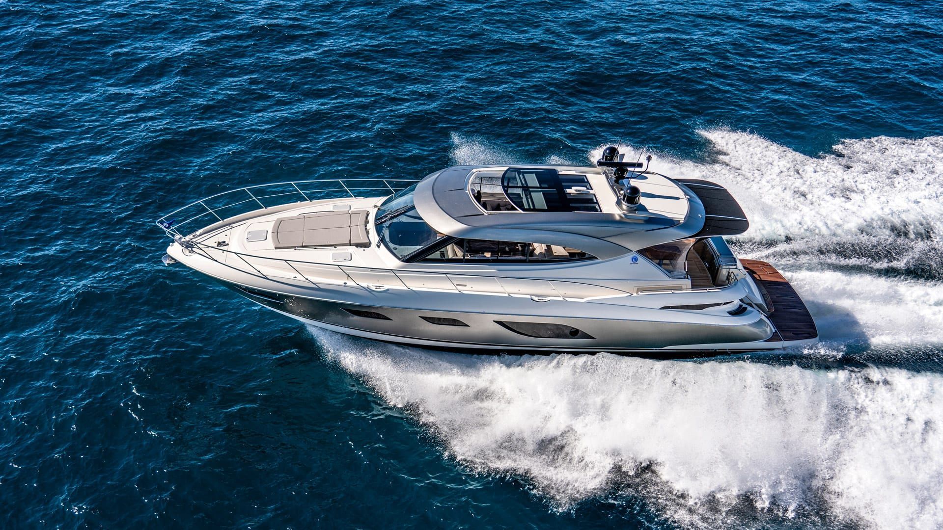 2023 Riviera 6000 Sport Yacht Platinum Edition