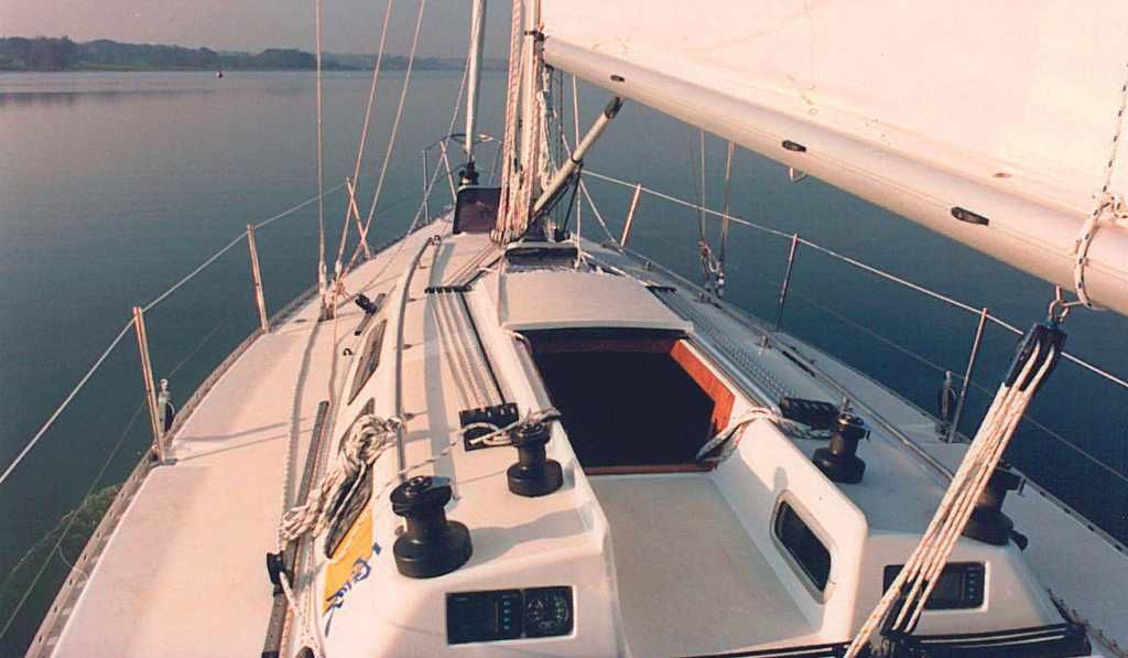 1988 Oyster Yachts Lightwave 395