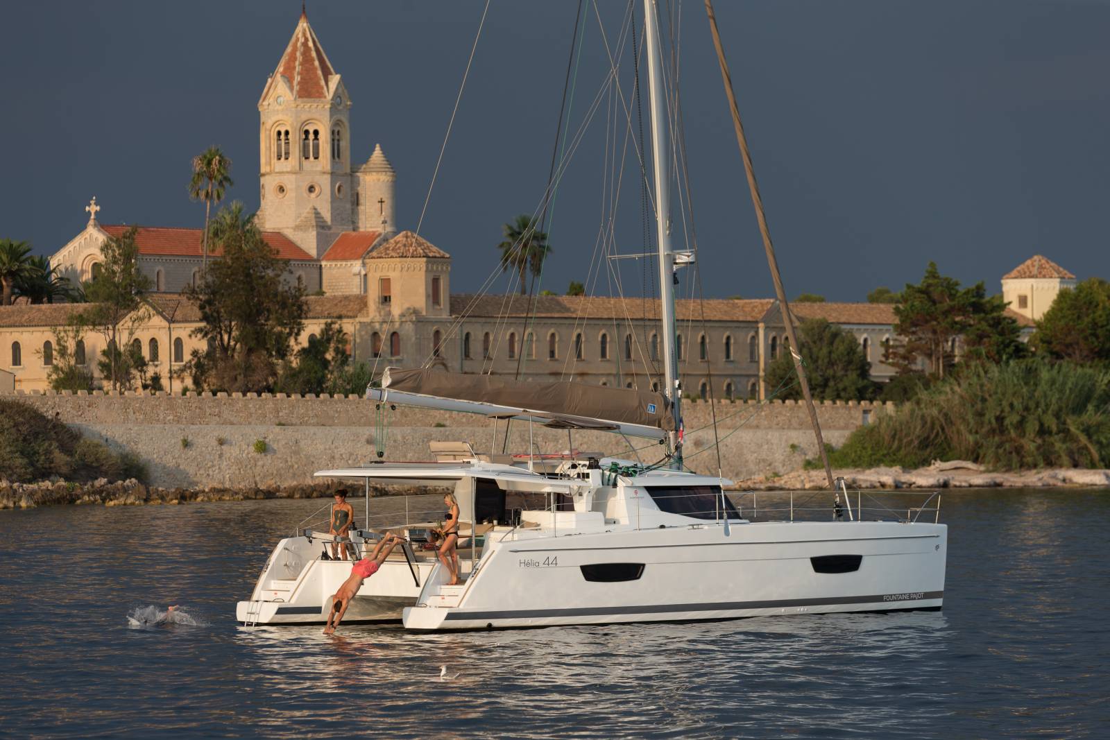 2016 Fountaine Pajot Helia 44