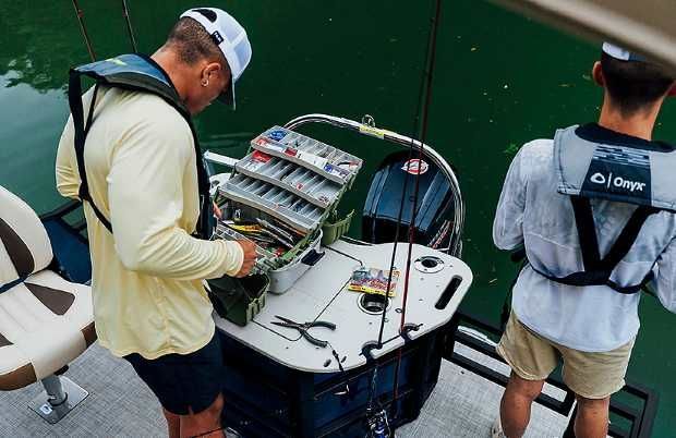 2022 Lowe Boats SF 234