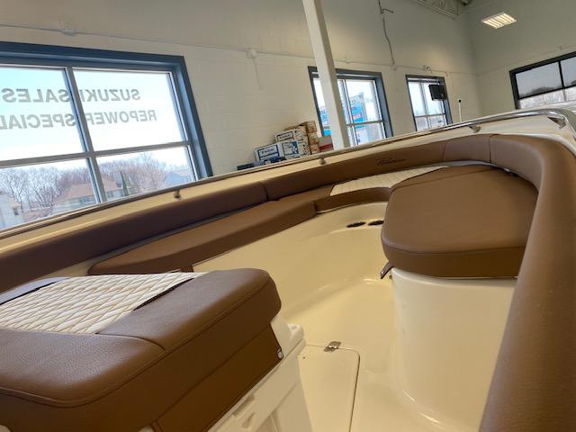 2022 Pioneer Boats 222 Sportfish