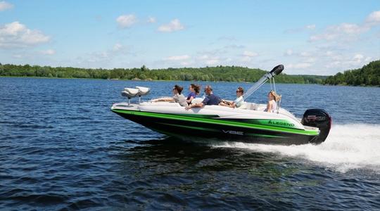2023 Legend Boats Vibe D20