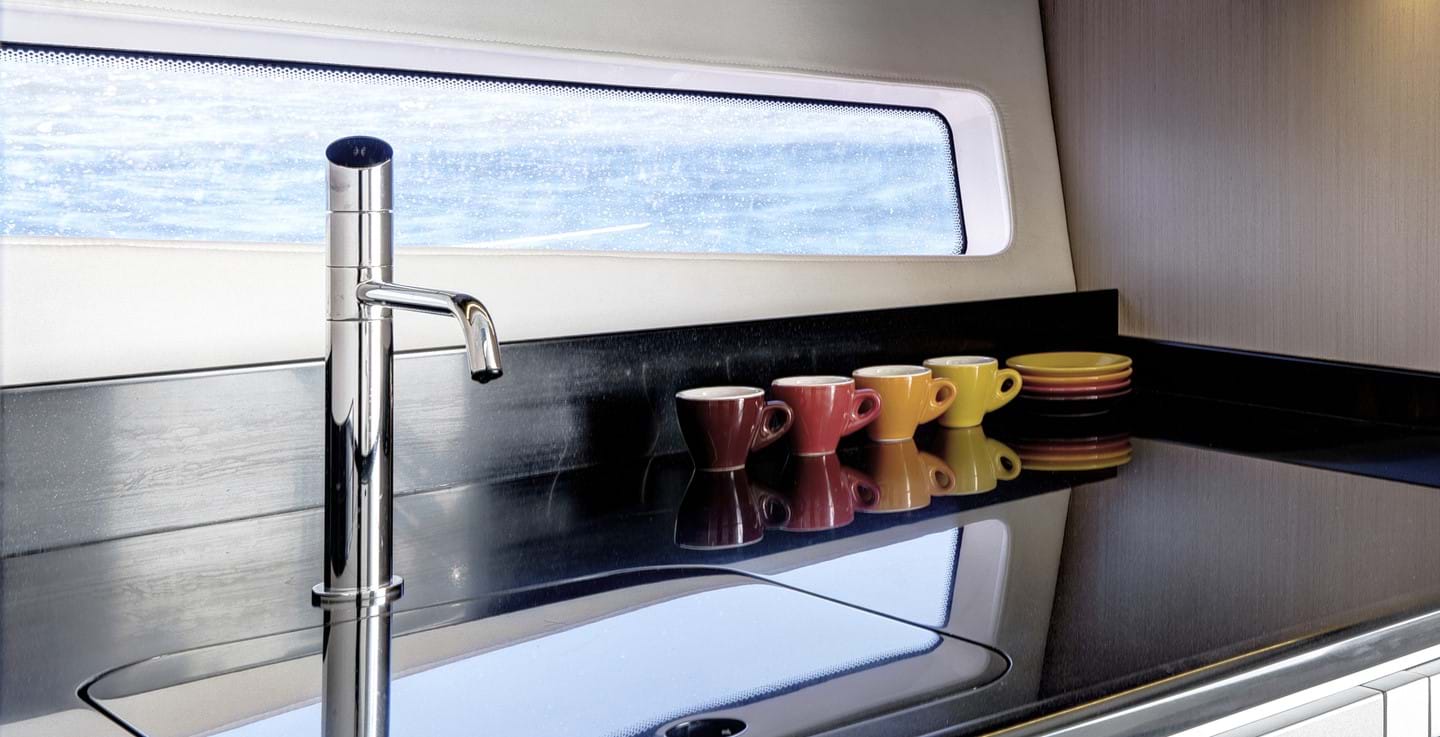 2014 Windy 39 Camira