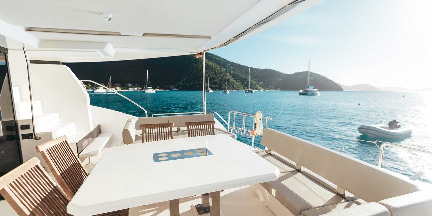 2022 The Moorings 534 PC