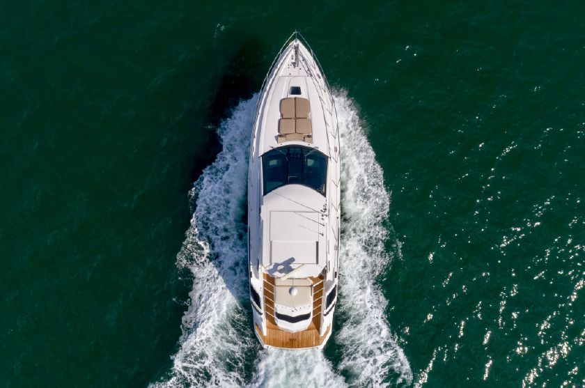 2010 Regal Boats 5260 Sport Coupe