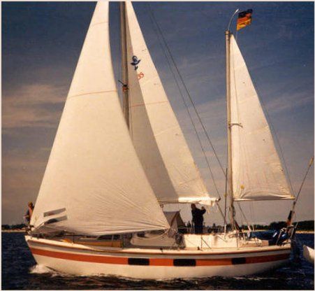 1976 Columbia SailCraft 35 - Coronado 35