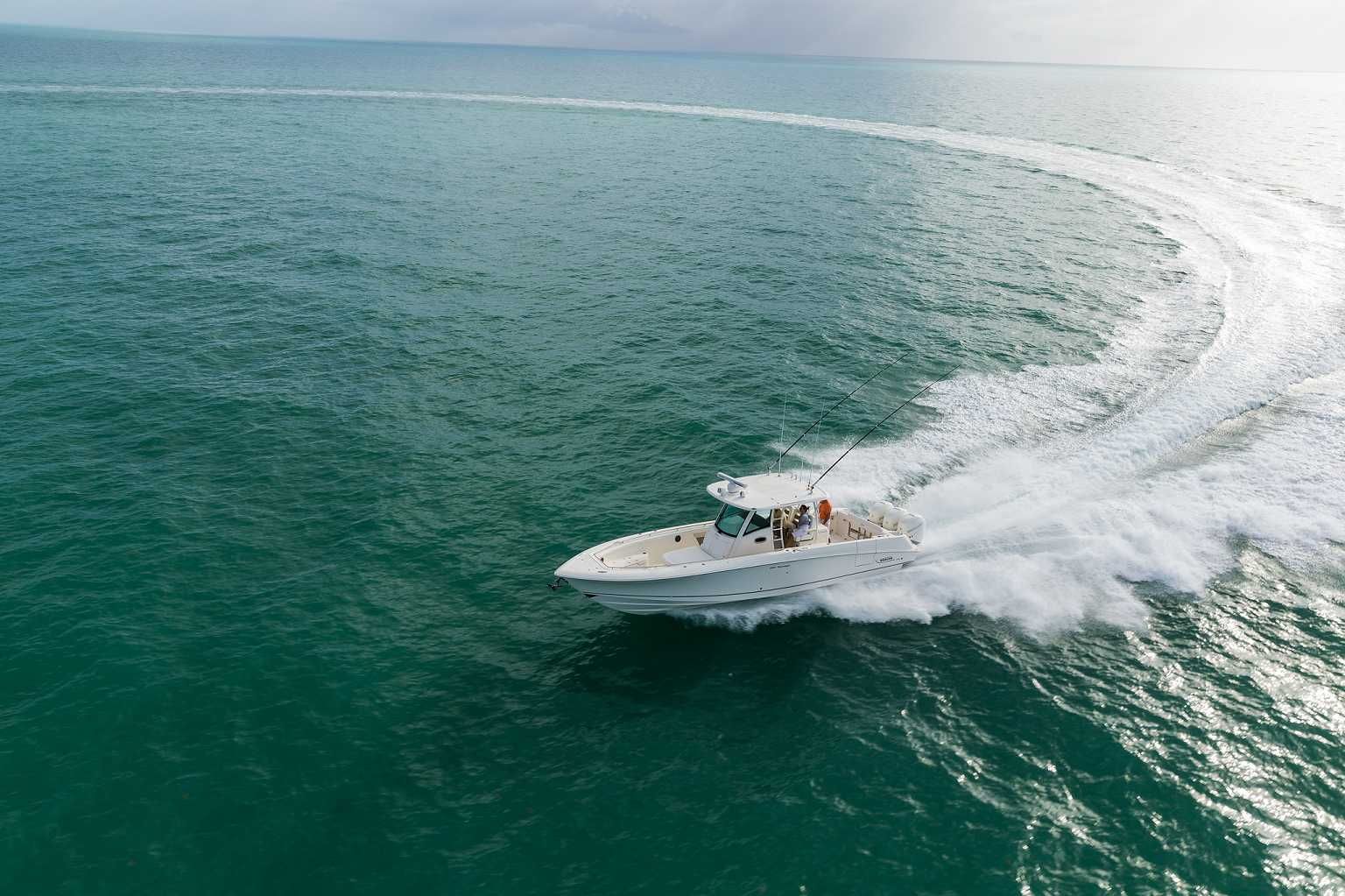 2018 Boston Whaler 350 Outrage