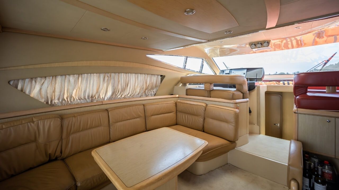 2003 Ferretti Yachts 460