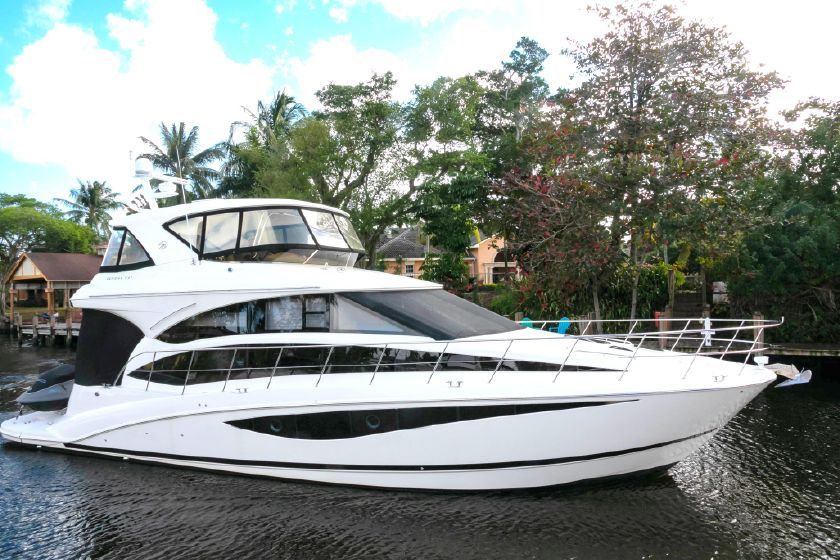 2013 Meridian Yachts 541 Sedan