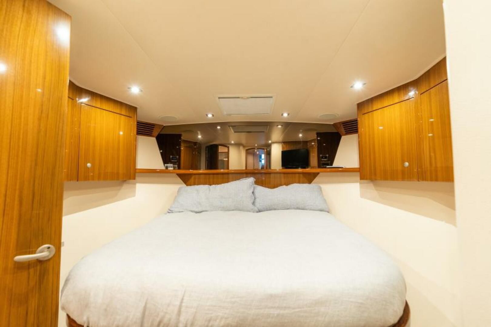 2008 Viking Yachts 64 Enclosed Bridge