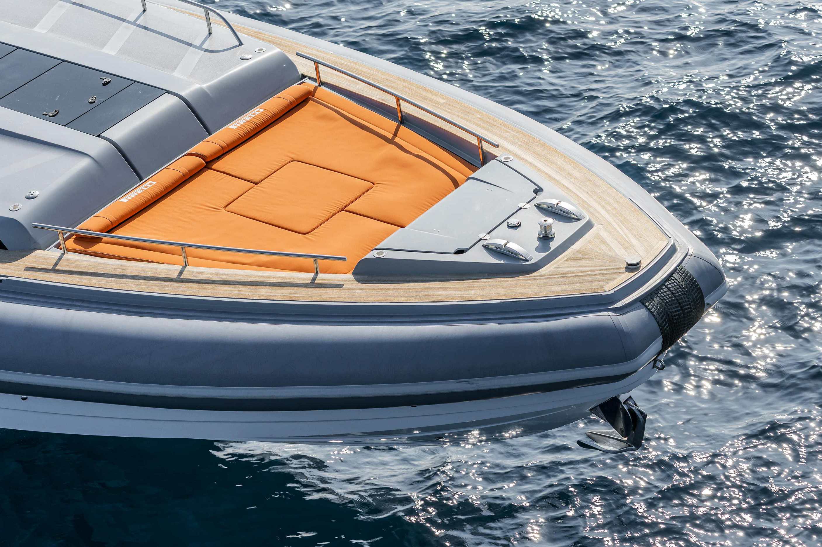 2017 TecnoRib Pirelli 1900