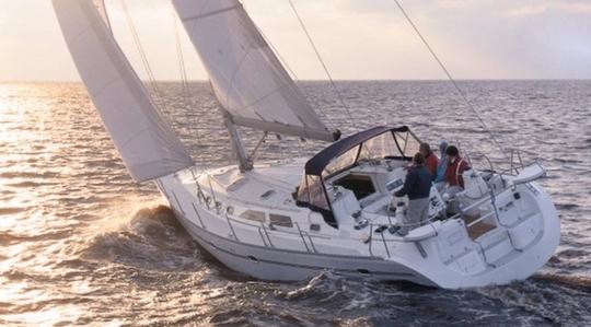 1998 Catalina Yachts Catalina 470 - Win Keel