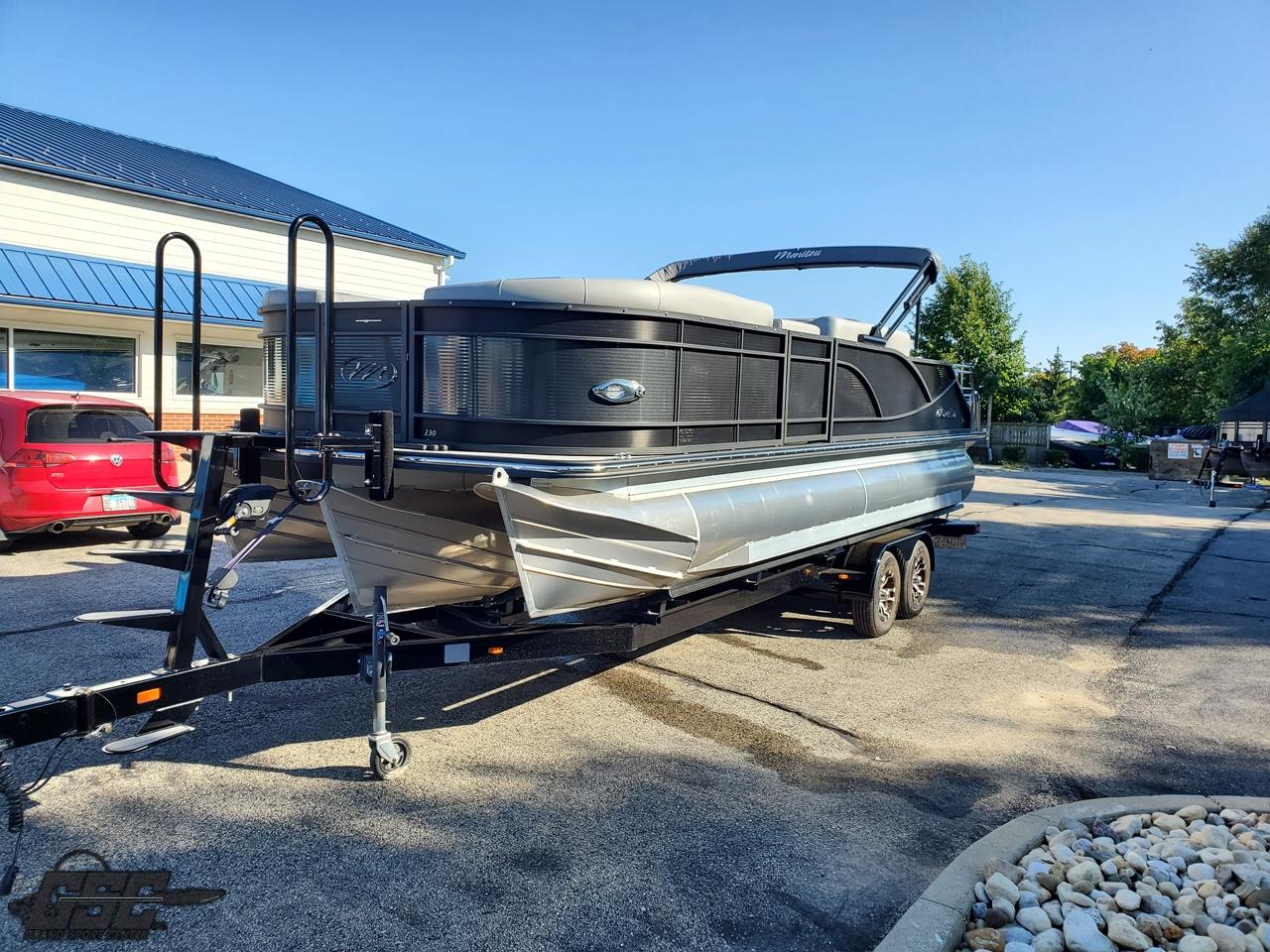 2022 Manitou Pontroon Boats 23 SES BENCH SHP II