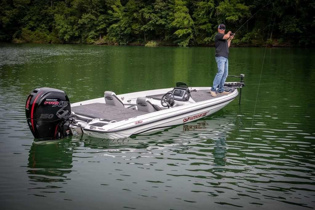 2022 Phoenix Boats 818 Pro