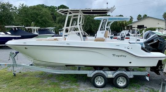 2022 Bayliner T22CC