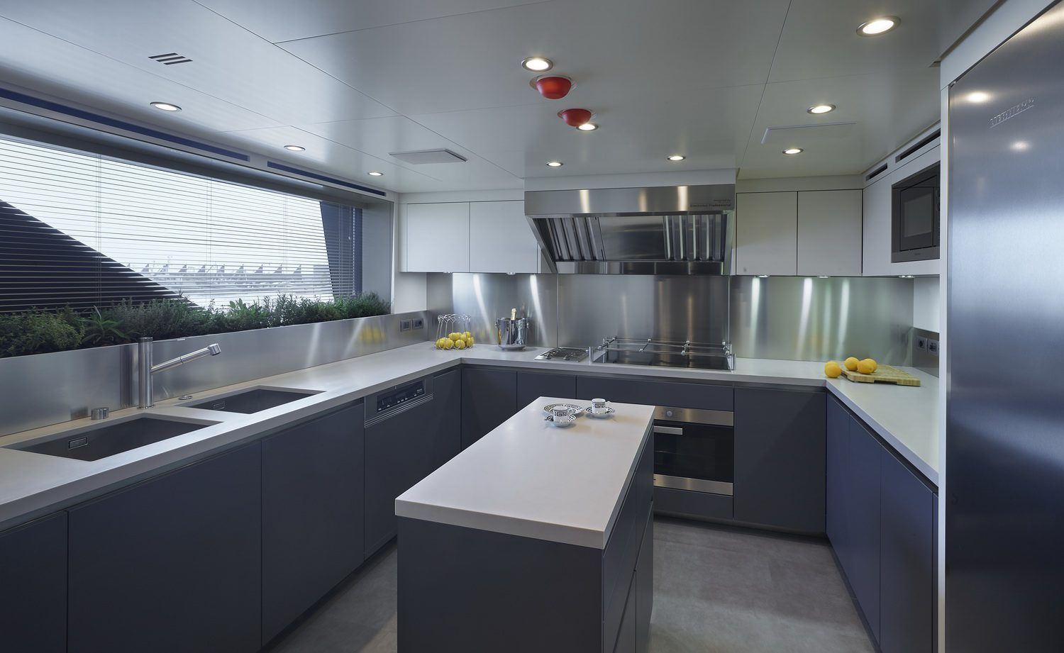 2016 Sanlorenzo Yachts 460EXP