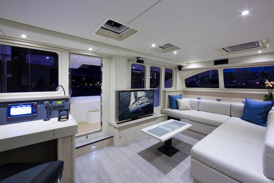 2013 Leopard Catamarans 58