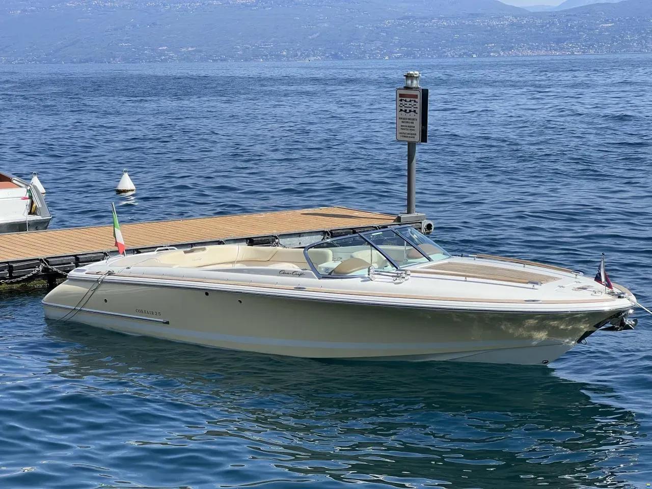 2008 Chris-Craft Corsair 25