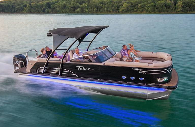 2017 Tahoe Vision QL2585