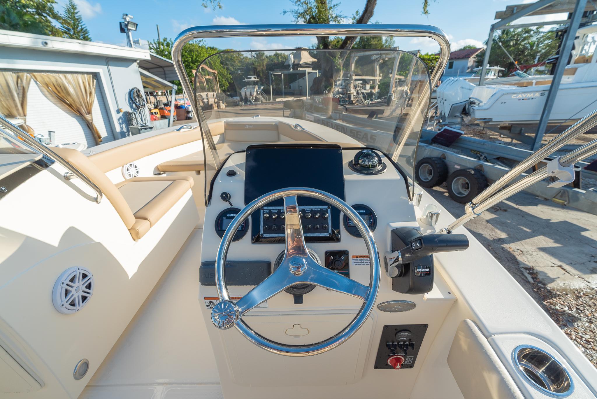 2022 Scout Boats 195 Sport Dorado