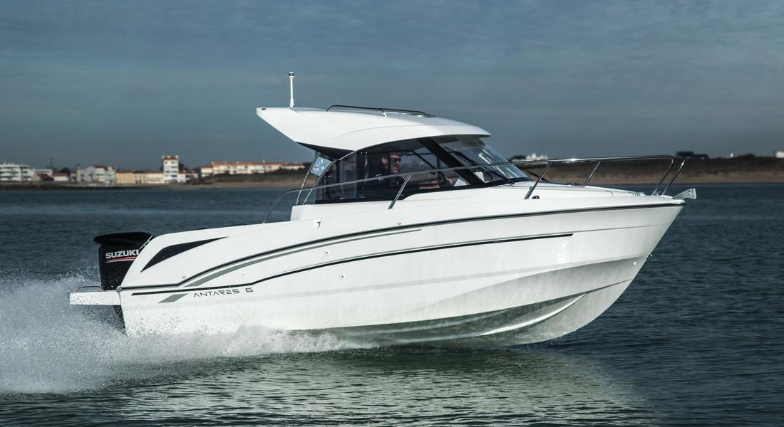 Beneteau Antares 6