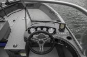 Crestliner 1650 Fish Hawk dual console