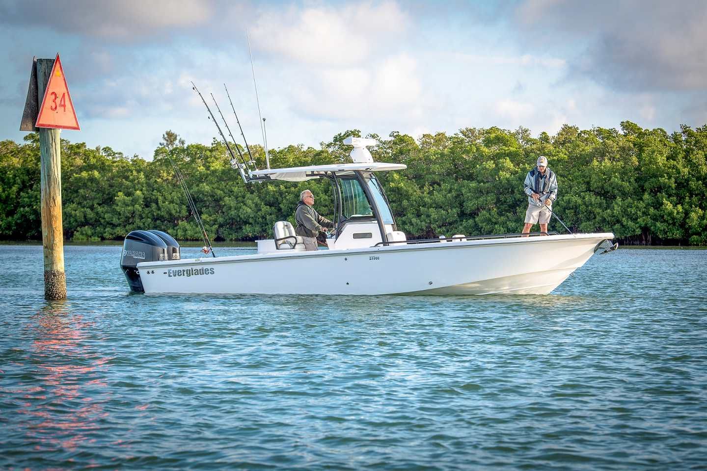 2022 Everglades 273 CC