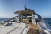 2019 Pershing Yachts 7X