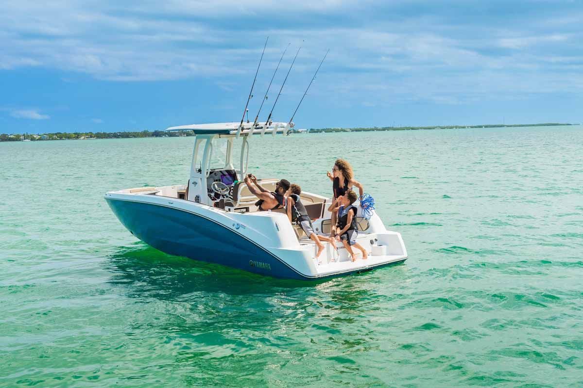 2022 Yamaha Boats 252 FSH Sport