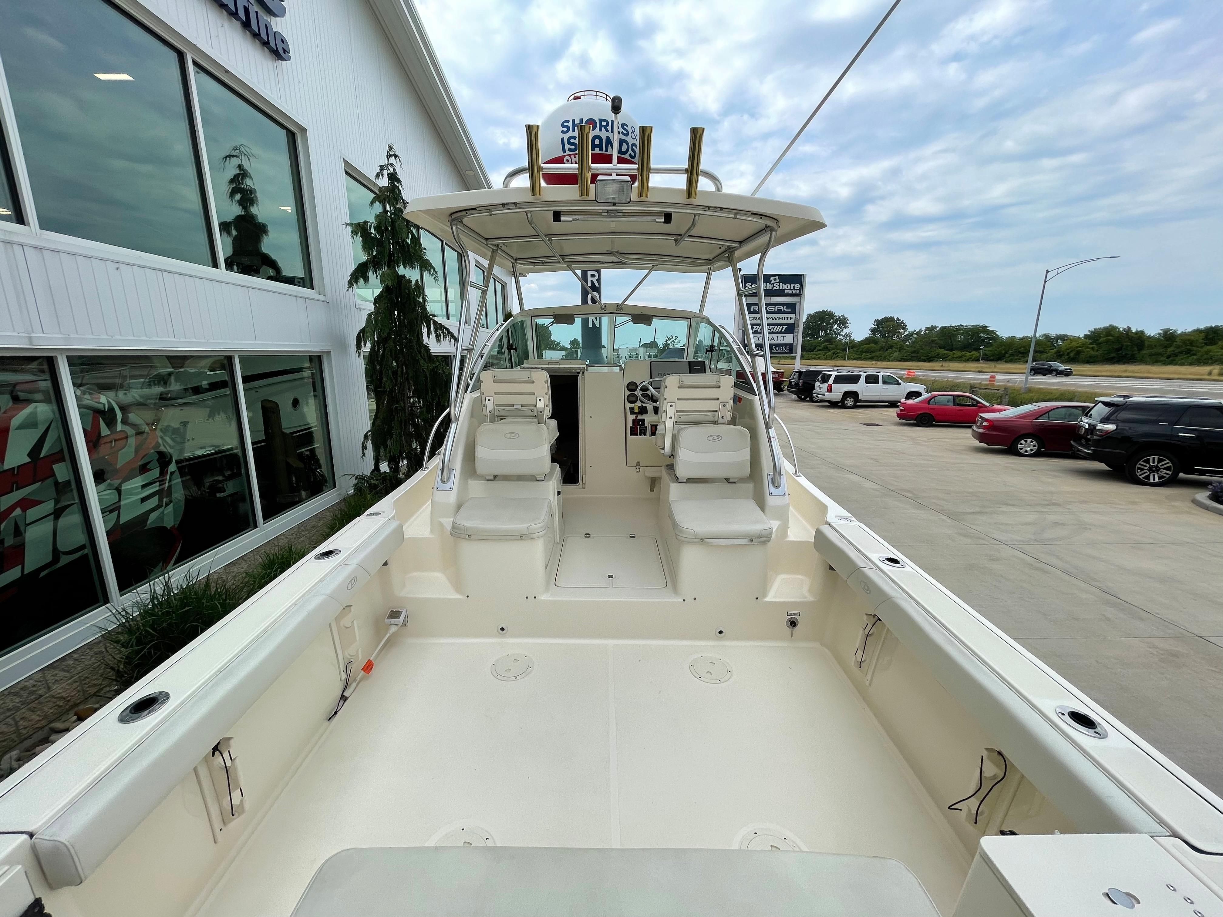 2006 Pursuit Boats 2870 Walkaround