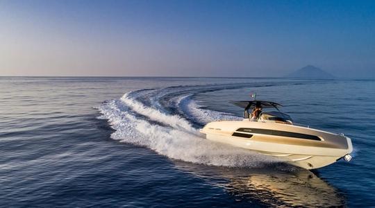 2019 Invictus Yacht GT320