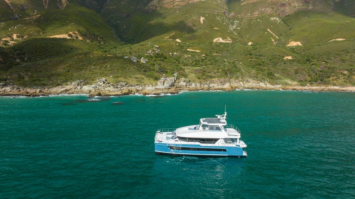 2023 Two Oceans 555 Power Catamaran