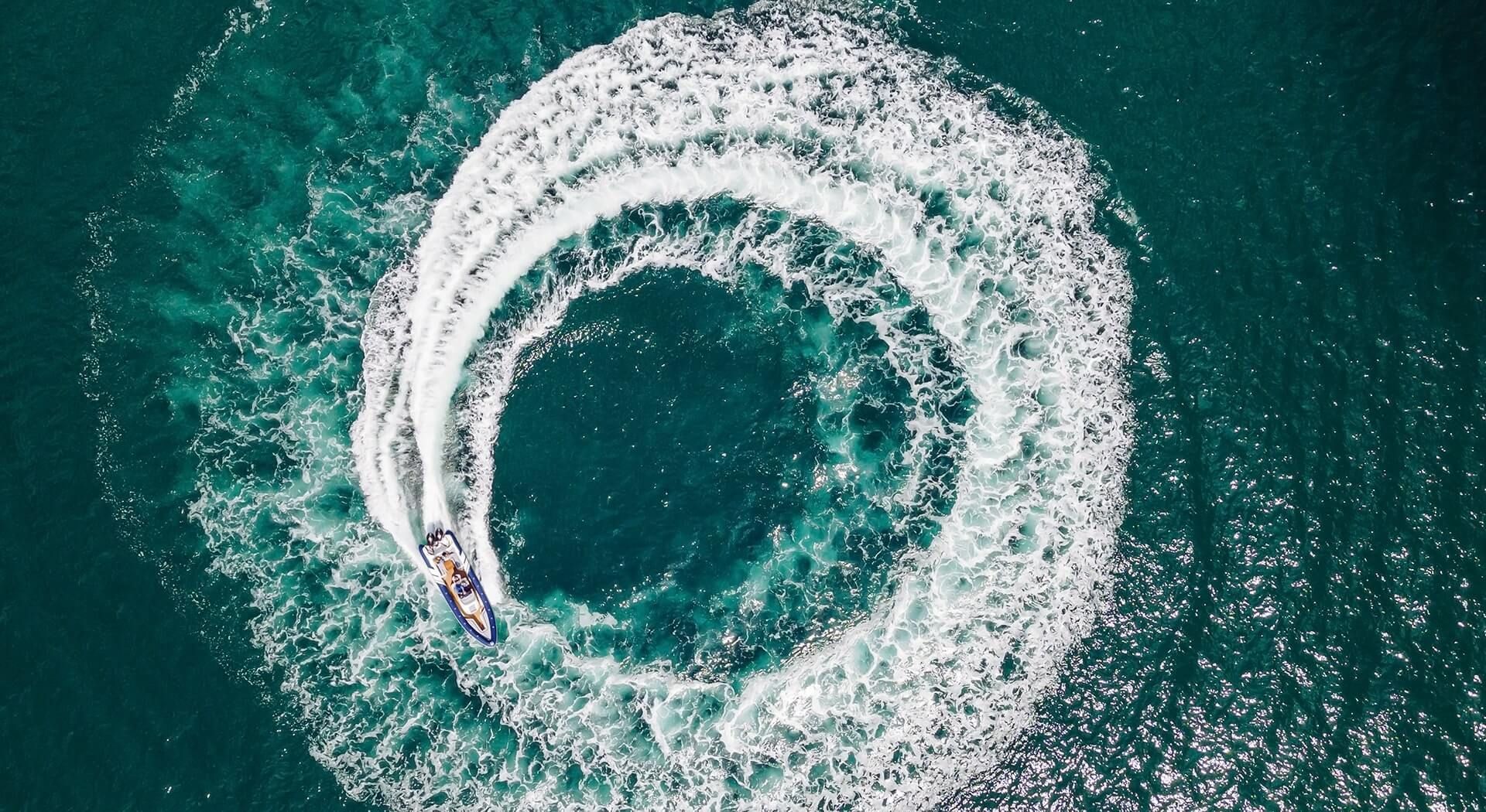 2021 Cobra Ribs Nautique 9.2