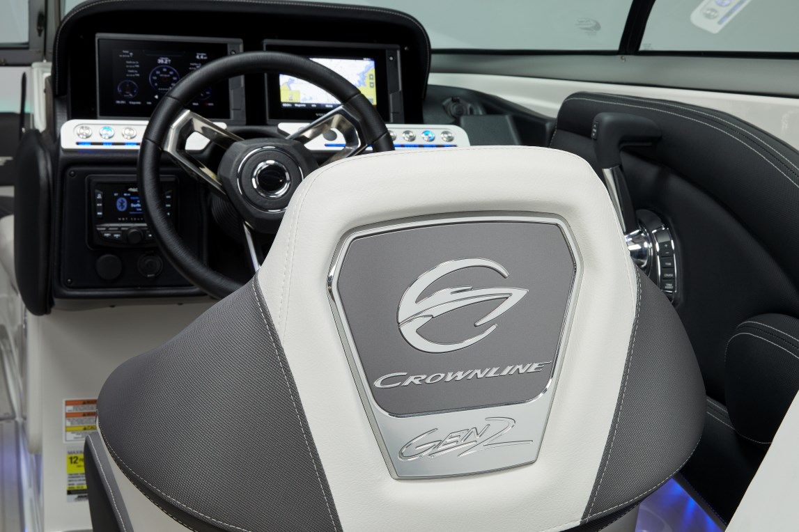 2023 Crownline 260 SS Surf