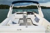 2018 Sea Ray SDX 270 Outboard