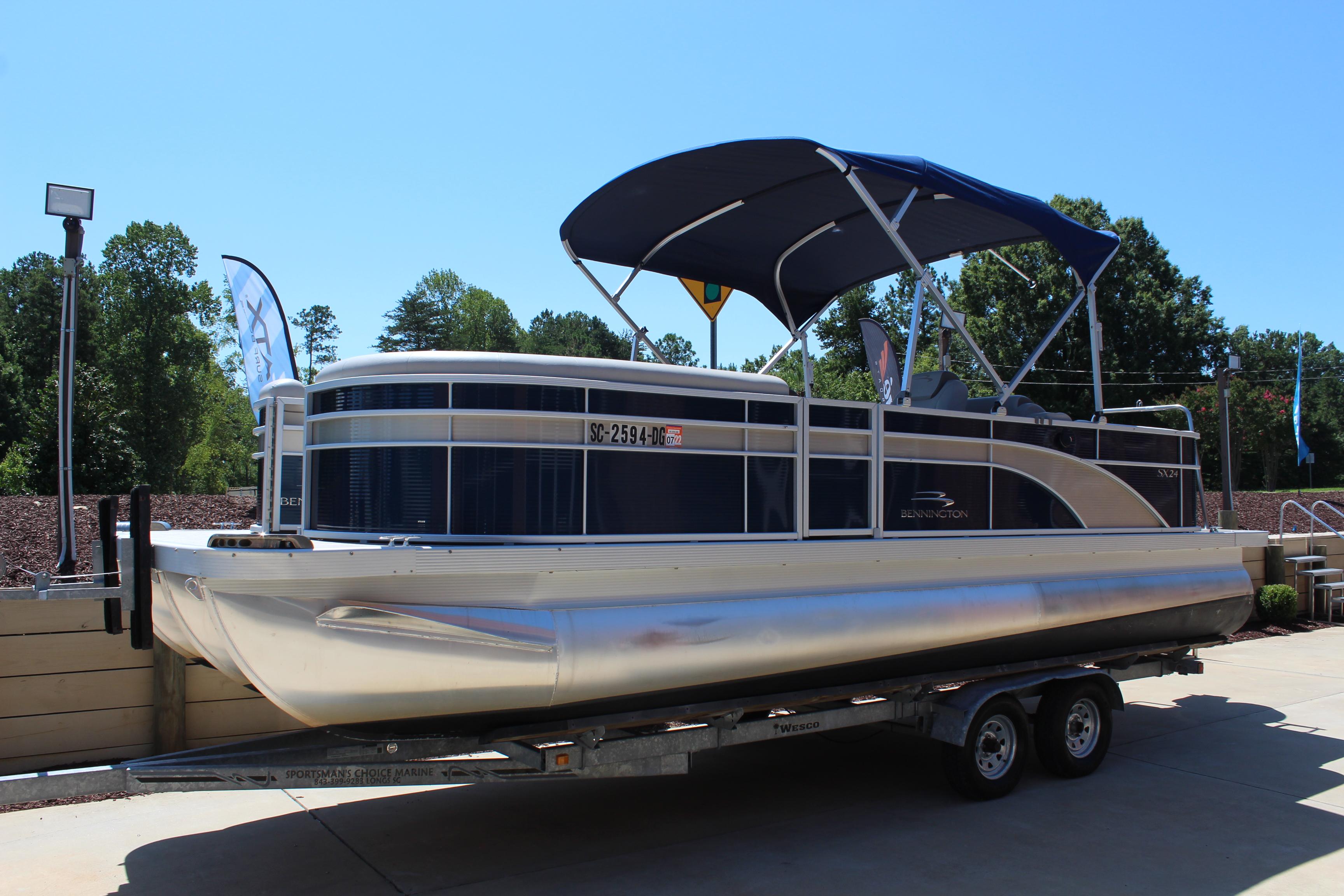 2017 Bennington 24 SCWX Tritoon