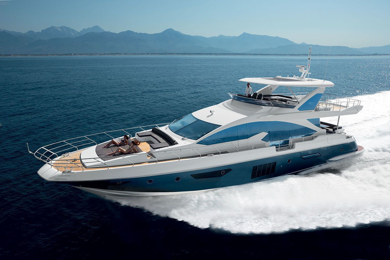 2018 Azimut Yachts 80 Fly