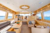 2009 McKinna Yachts Skylounge