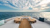 2020 Monte Carlo Yachts MCY 76 Skylounge