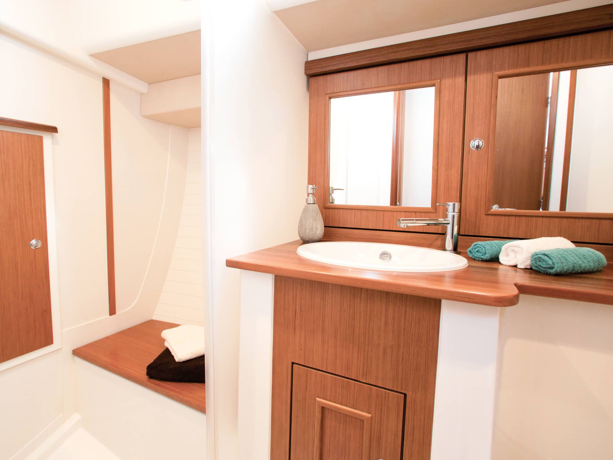 2009 Moody Yachts Aft 41