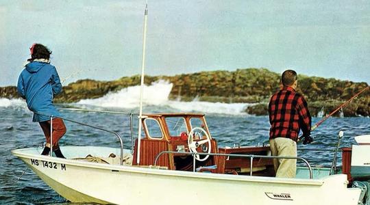 1976 Boston Whaler 16 Sakonnet