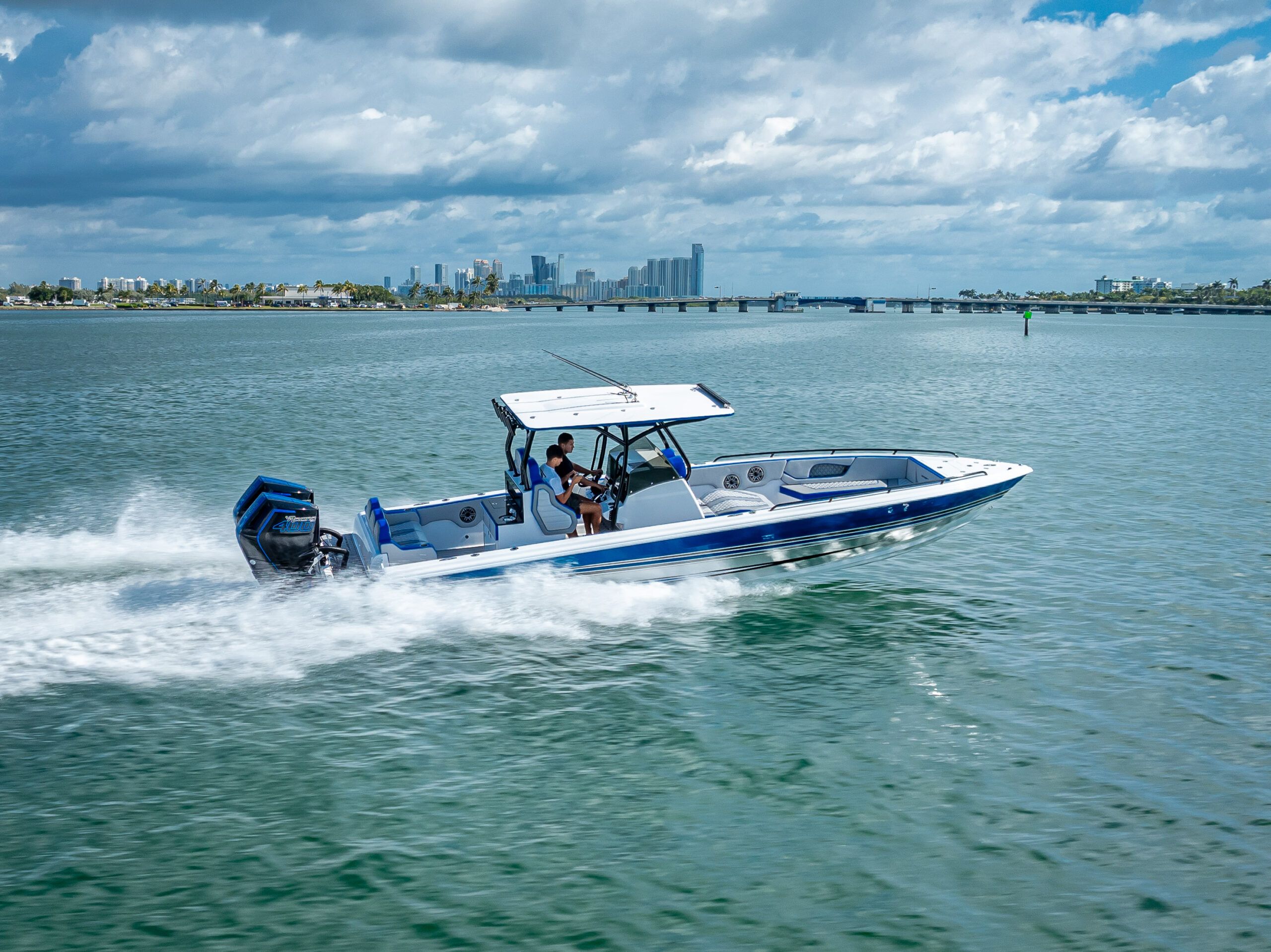 Concept 32 Open Deck centre console, photo 6