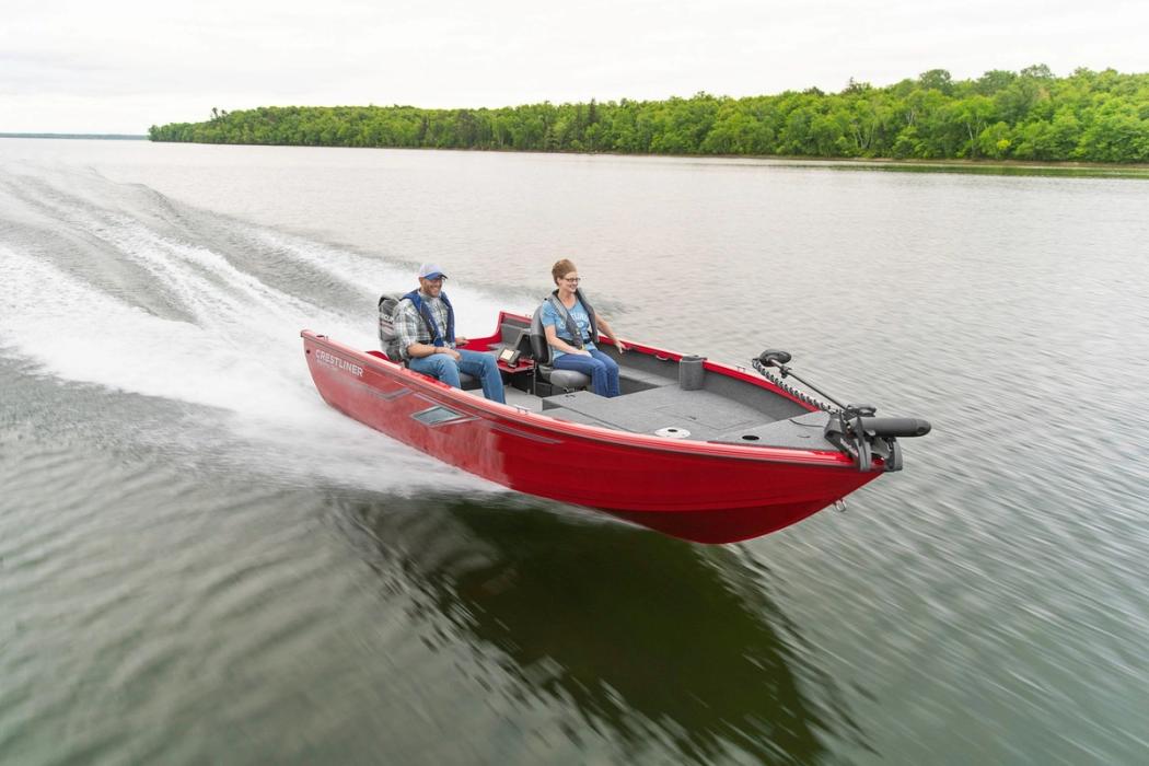 Crestliner 1650 Pro Tiller aluminium Deep-V tiller fishing boat